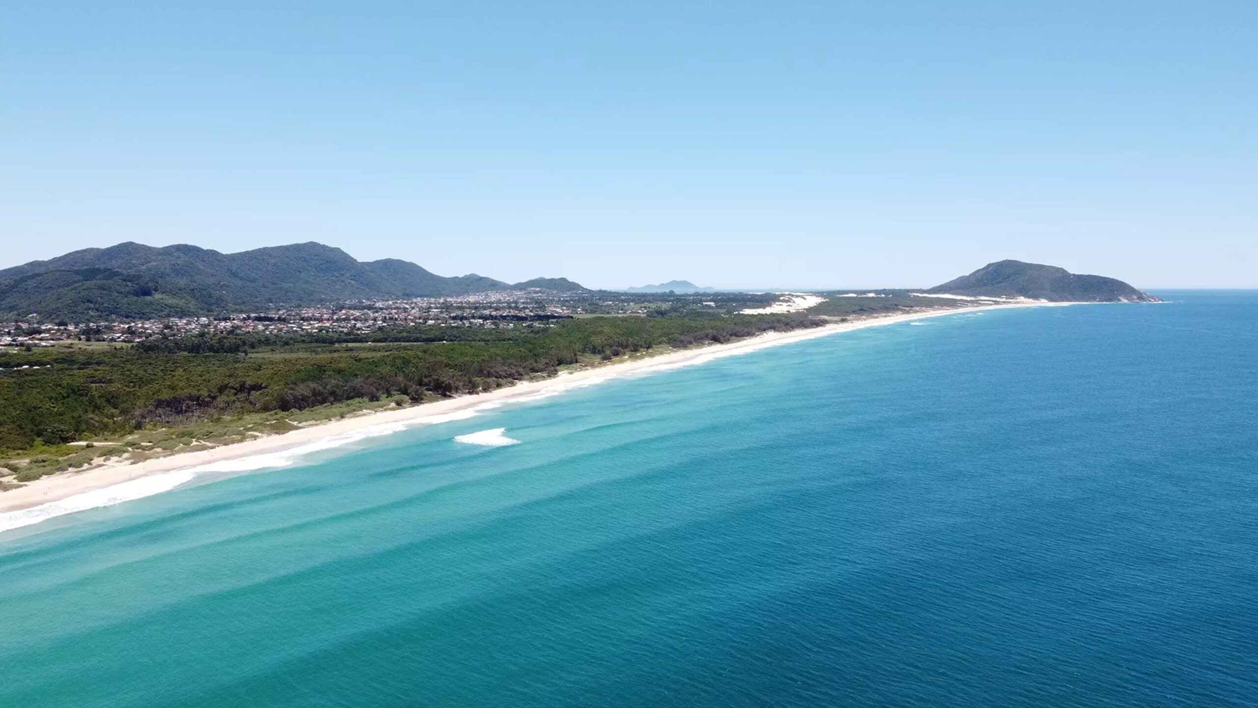 Praia do Moçambique - São João do Rio Vermelho - Santa Catariana - Florianópolis - Giovani Claro Imóveis