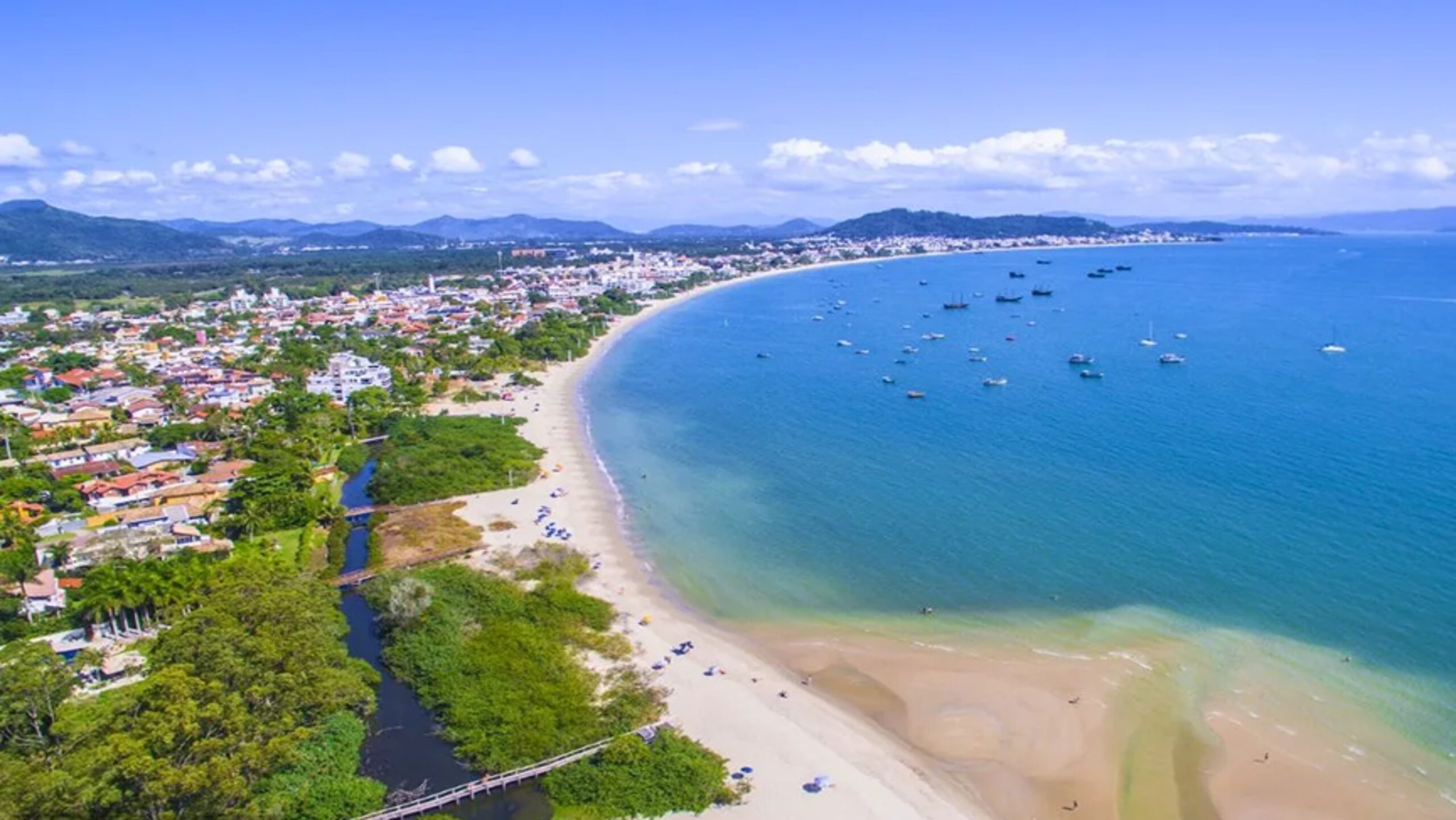 Praia de Ponta das Canas - Santa Catariana - Florianópolis - Giovani Claro Imóveis